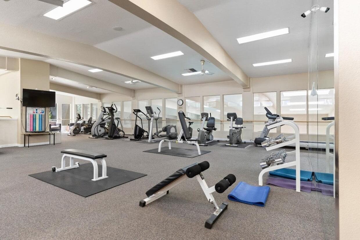 309 Tradewinds Drive, Unit 3 San Jose, CA 95123 - Photo 30 of 34 a view of a room with gym equipment