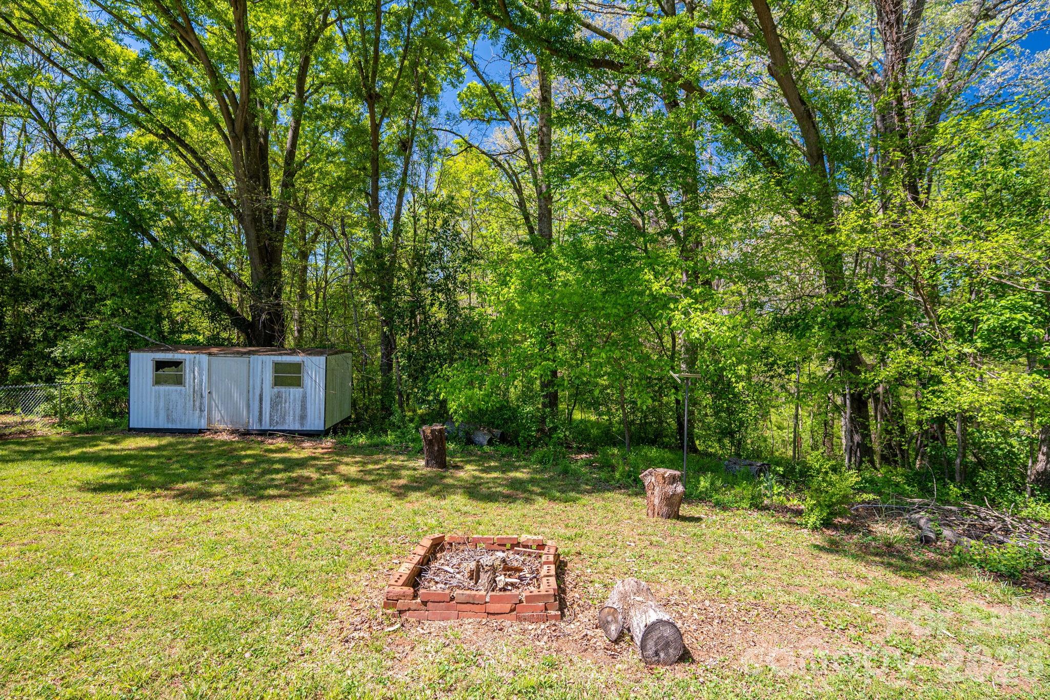 515 Polkville Road Shelby, NC 28150 - Photo 17 of 47