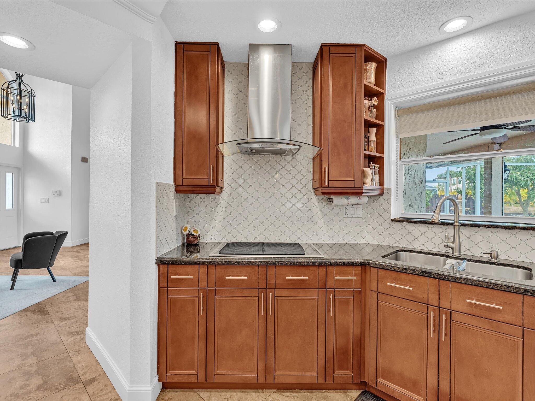 9669 Carousel Circle North Boca Raton, FL 33434 - Photo 17 of 76 Kitchen