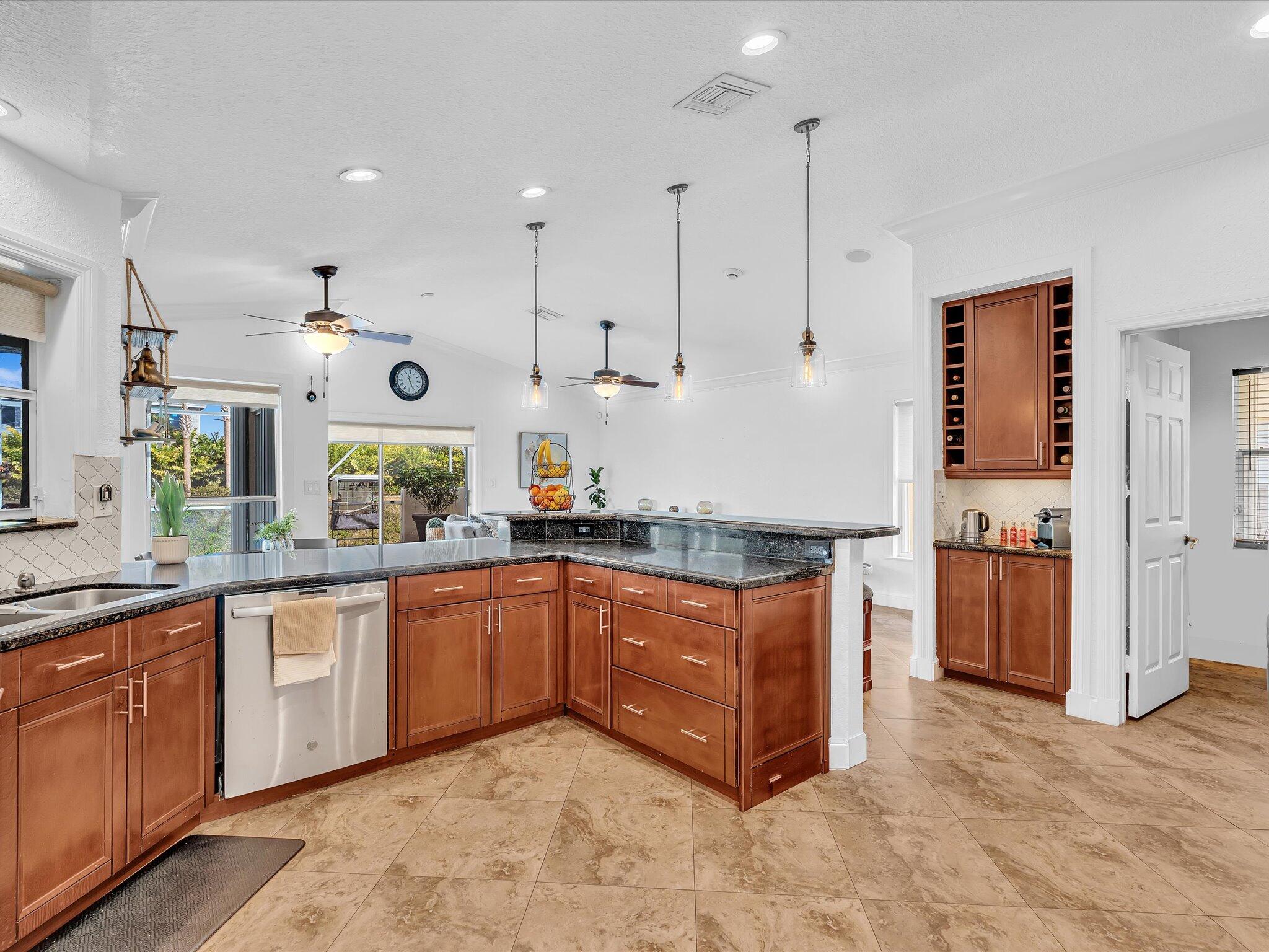 9669 Carousel Circle North Boca Raton, FL 33434 - Photo 18 of 76 Kitchen