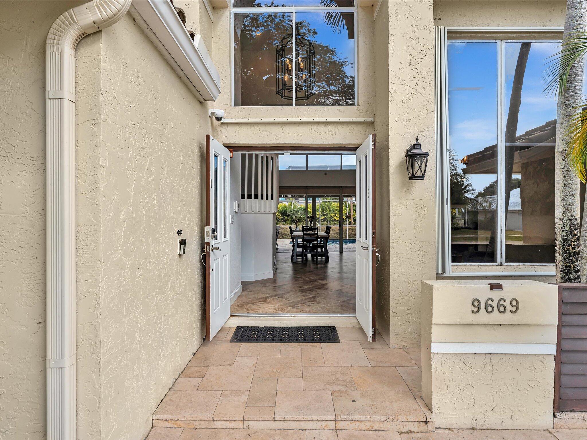 9669 Carousel Circle North Boca Raton, FL 33434 - Photo 4 of 76 06-FPP00026