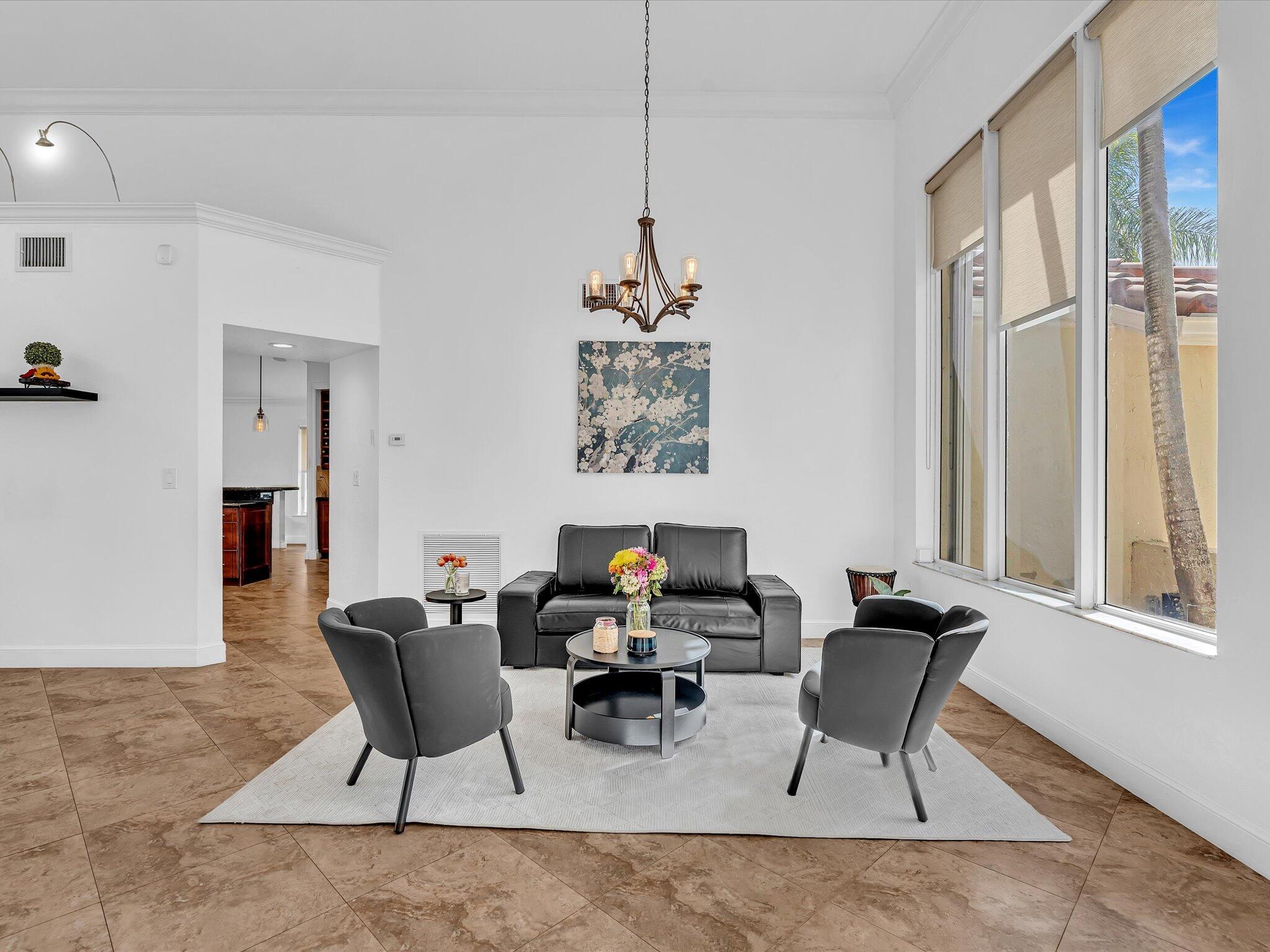 9669 Carousel Circle North Boca Raton, FL 33434 - Photo 7 of 76 Living Area