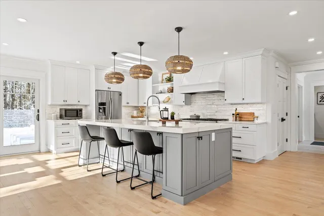 $2,250,000 | 58 Ocean Avenue, Scarborough, ME 04074