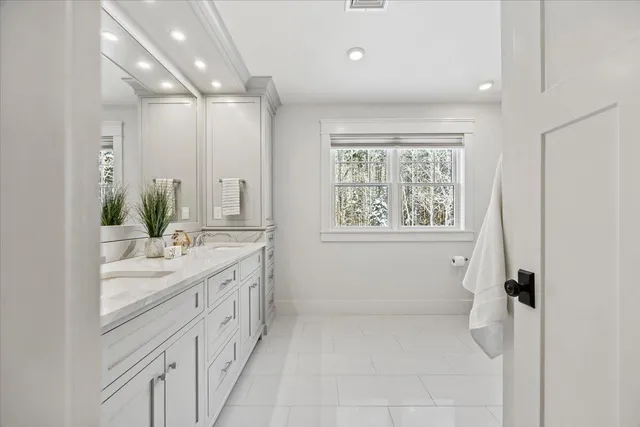 $2,250,000 | 58 Ocean Avenue, Scarborough, ME 04074