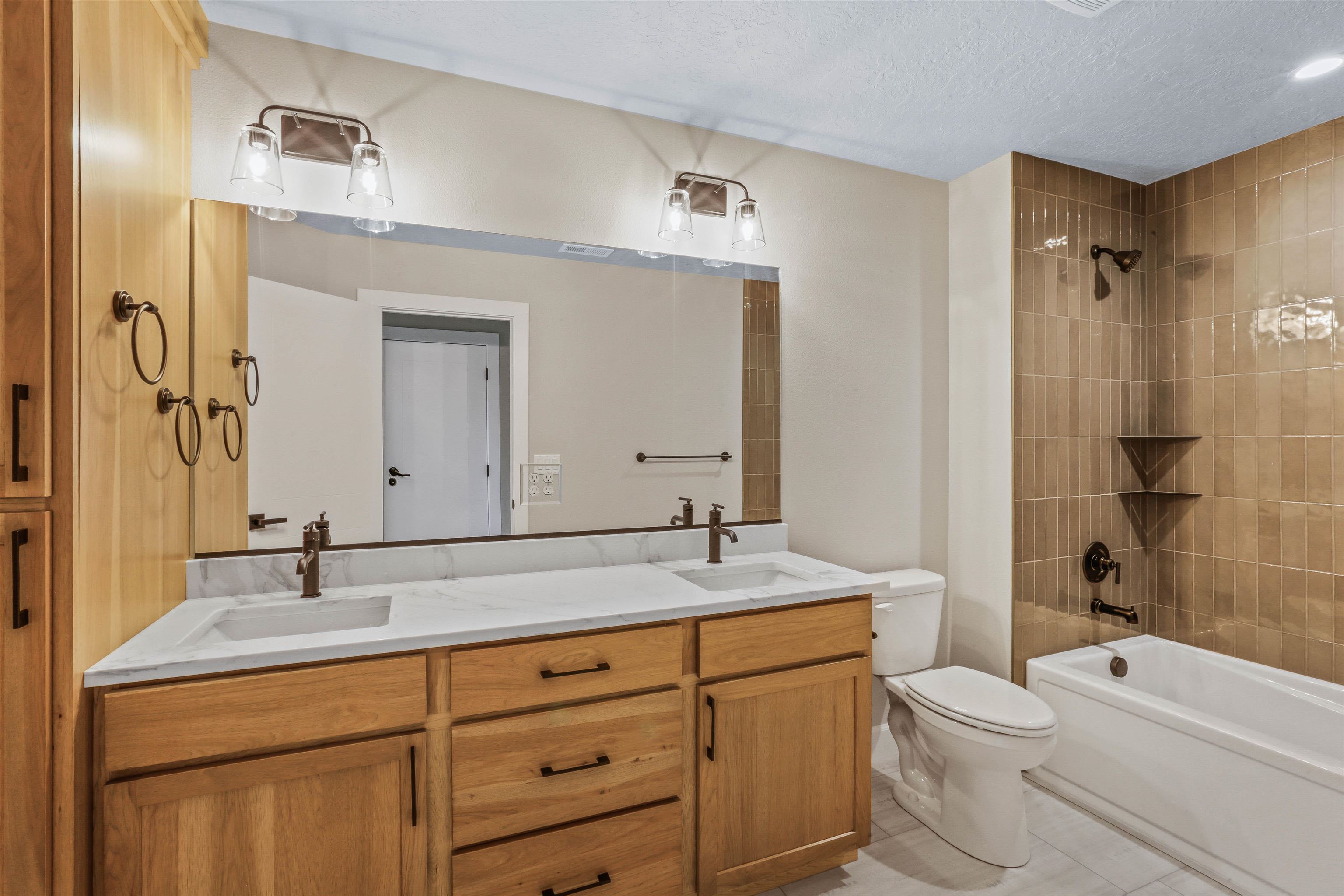 3757 South Aldo Road Spokane, WA 99223 - Photo 14 of 28