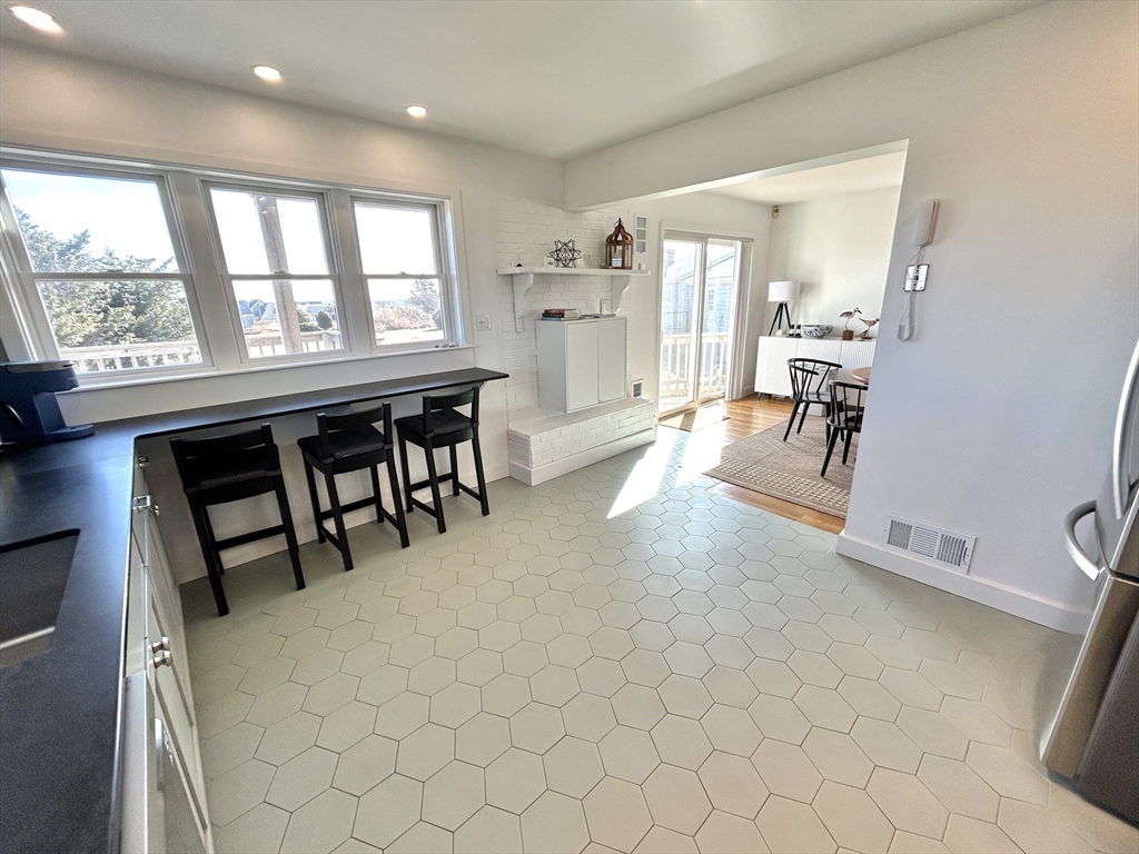 44 Indian Road Little Compton, RI 02837 - Photo 4 of 42