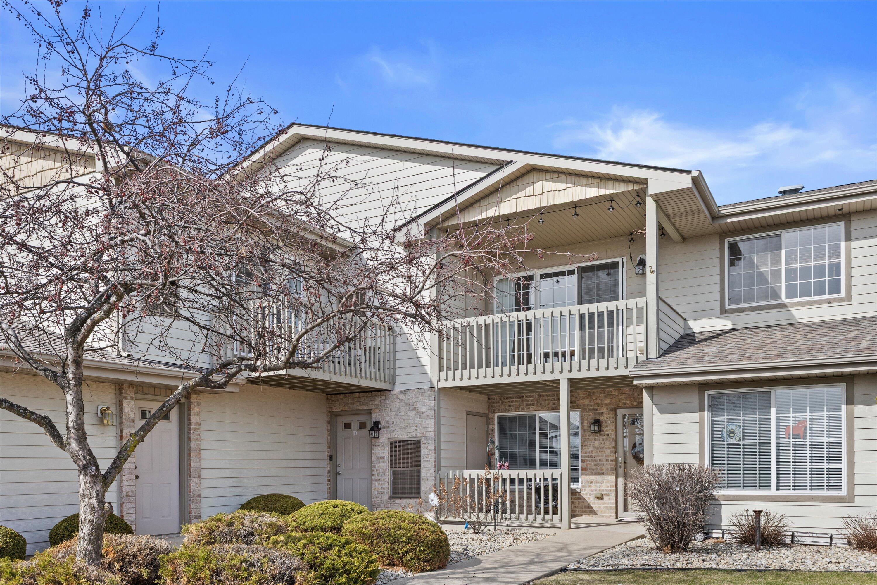 10110 74th Street, Unit D Kenosha, WI 53142 - Photo 1 of 28 01-925A1212