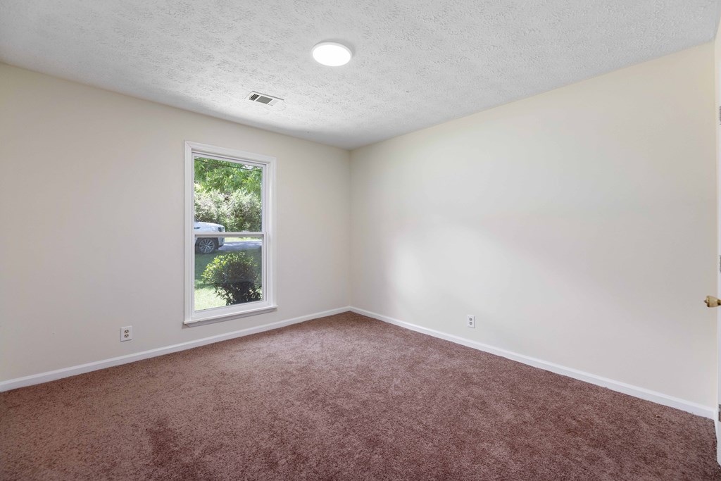 604 Pear Street West Point, GA 31833 - Photo 19 of 30