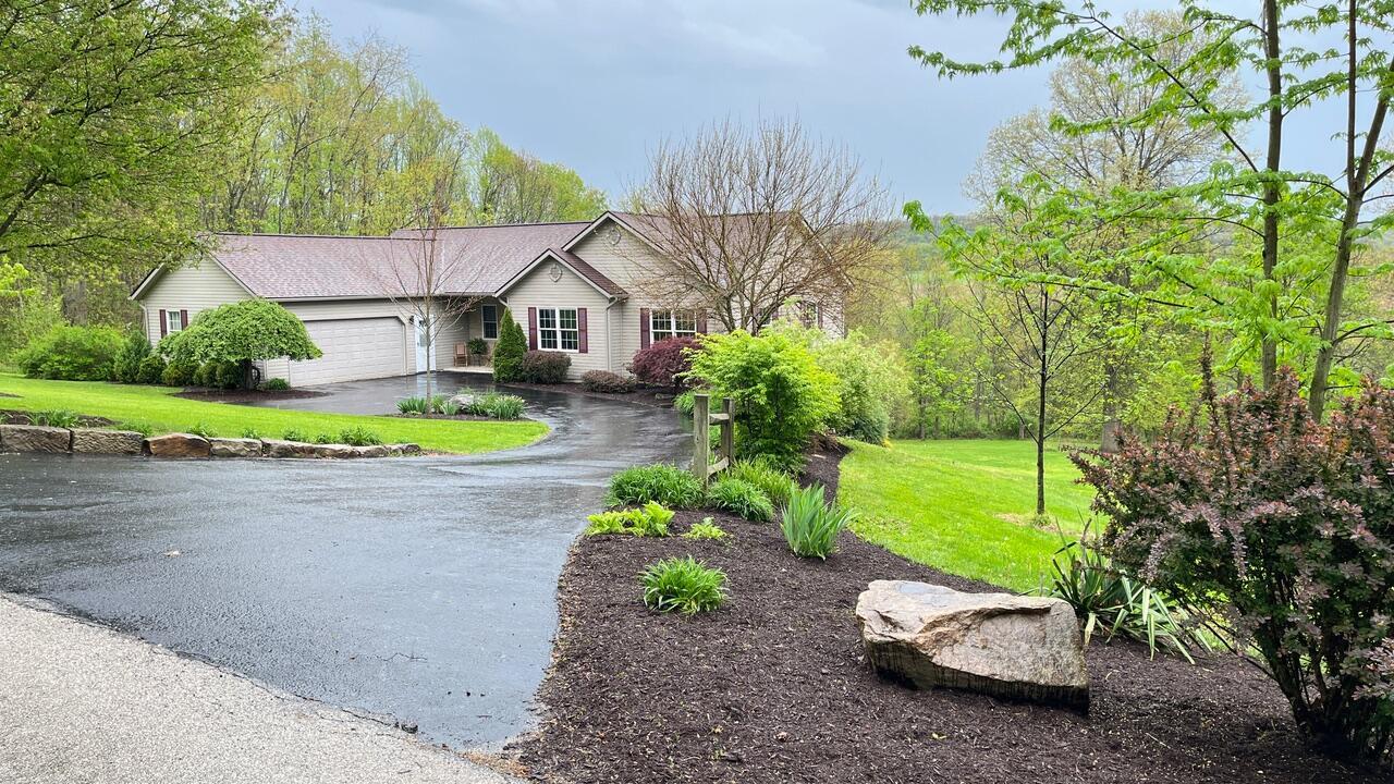 1689 Harlan Road Lucas, OH 44843 - Photo 1 of 34 IMG_4671