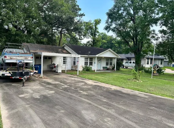 $199,997 | 806 Brockman Street, Sweeny, TX 77480