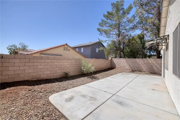 $1,800 | 7955 Teal Harbor Avenue, Las Vegas, NV 89117