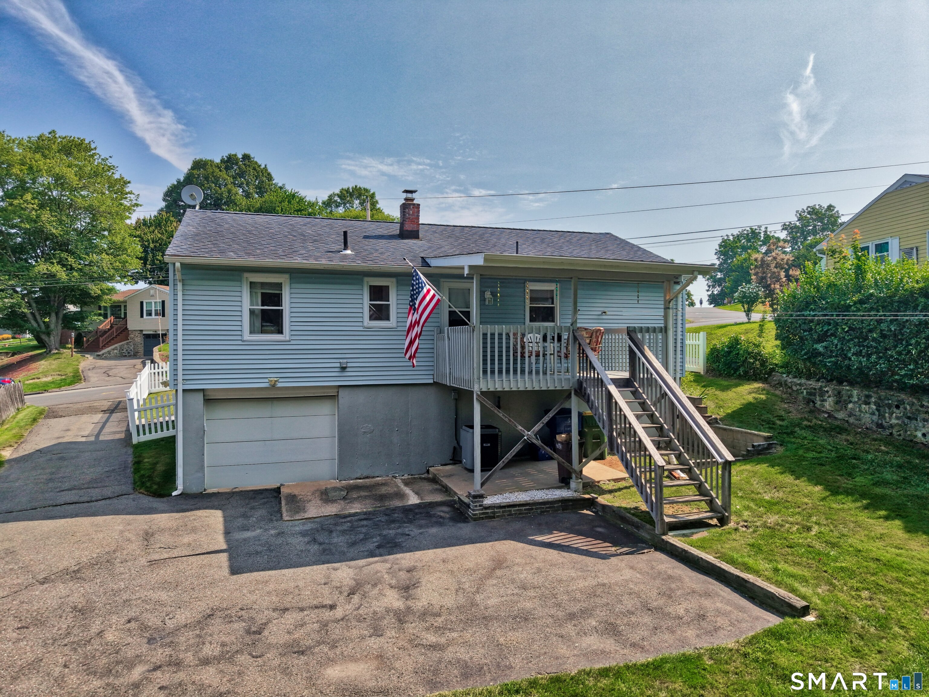 81 Alberta Street Waterbury, CT 06708 - Photo 37 of 40