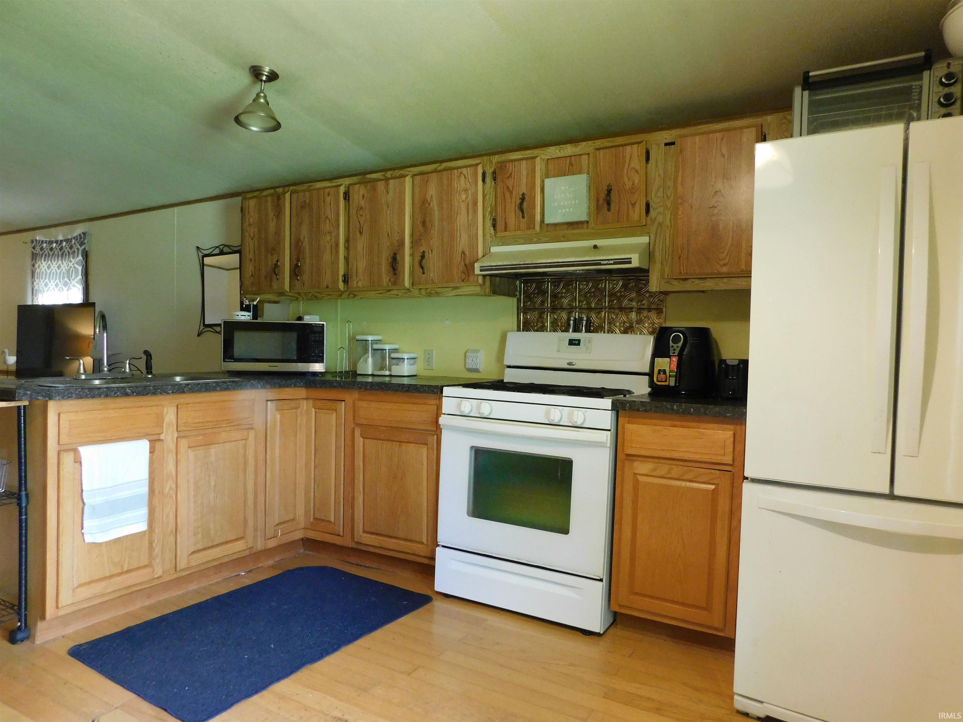 7735 West Swick Road Claypool, IN 46510 - Photo 3 of 21