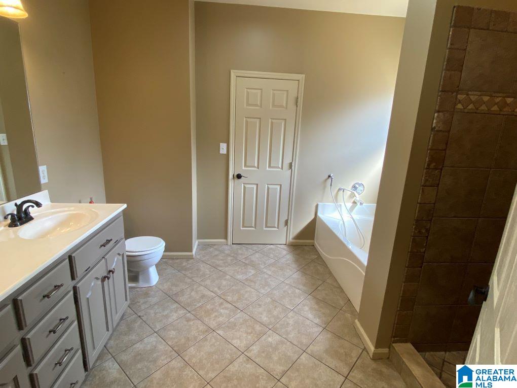 779 Cluster Springs Road Gardendale, AL 35071 - Photo 11 of 19