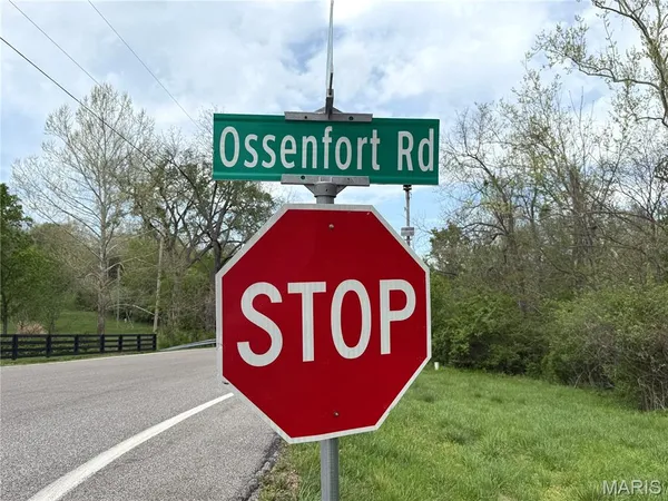 $1,294,000 | 2500 Ossenfort Road, Wildwood, MO 63038