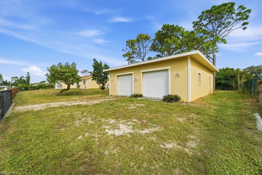 18343 Hawthorne Road Fort Myers, FL 33967 - Photo 39 of 42 Gallery Image 39