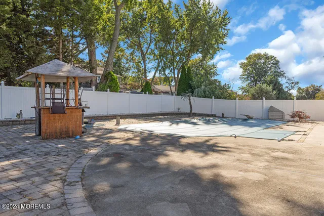 $3,750 | 691 Sussex Court, Toms River, NJ 08753