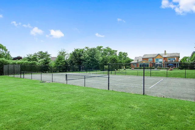 $150,000 | Undisclosed Address, Bridgehampton, NY 11932