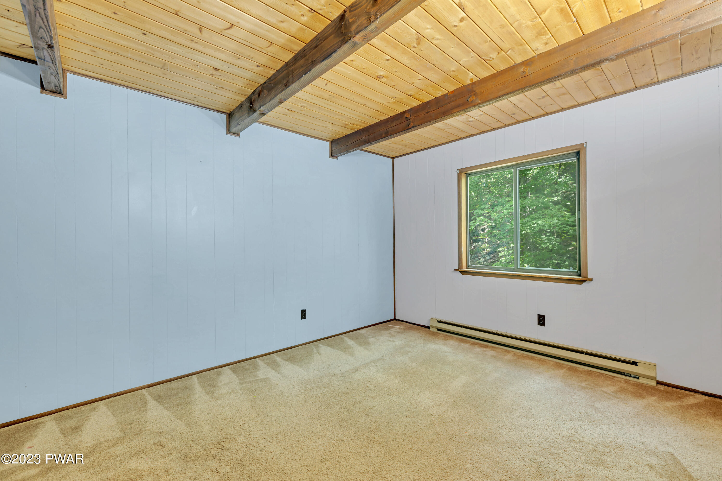 6183 Decker Road Bushkill, PA 18324 - Photo 16 of 33