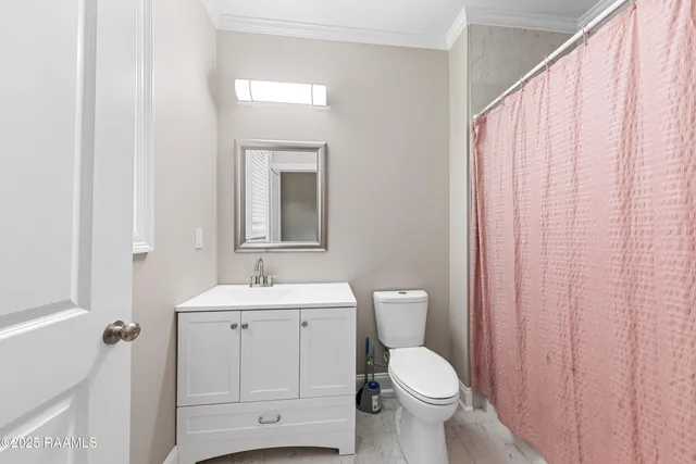 $199,000 | 705 East 4th Street, Crowley, LA 70526