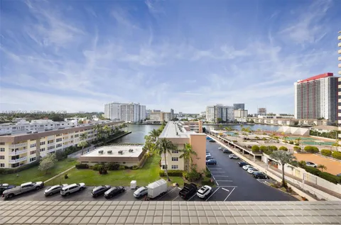 $265,000 | 1893 South Ocean Drive, Unit 810, Hallandale Beach, FL 33009