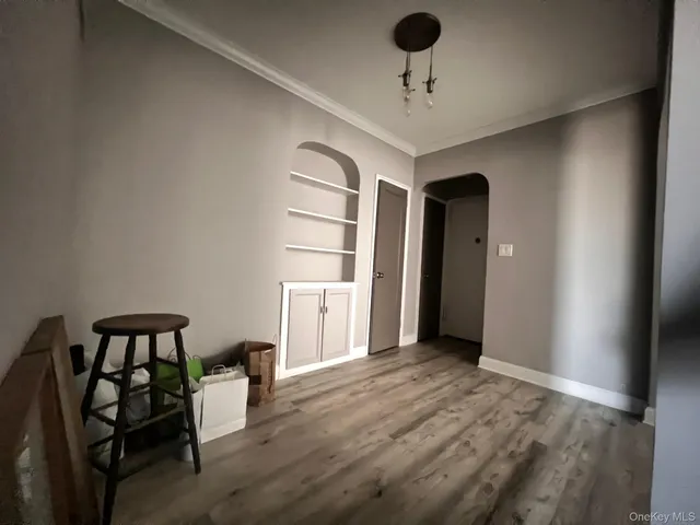 $380,000 | 63-109 Saunders Street, Unit C14 | Rego Park