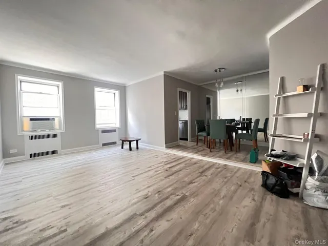 $380,000 | 63-109 Saunders Street, Unit C14 | Rego Park