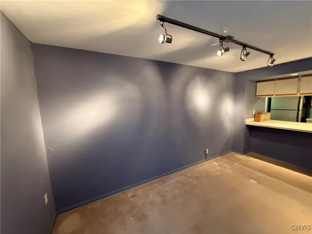 $189,000 | 121 Softwind Circle, Van Buren, NY 13027