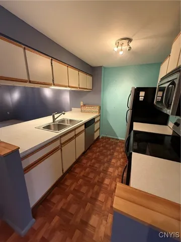 $189,000 | 121 Softwind Circle, Van Buren, NY 13027