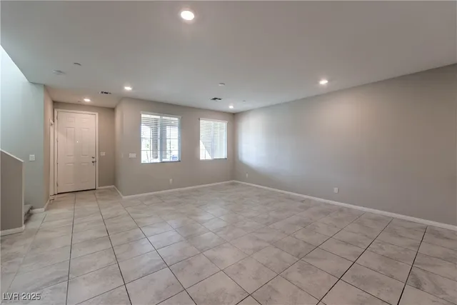 $2,000 | 3264 Palindrome Avenue, Henderson, NV 89044