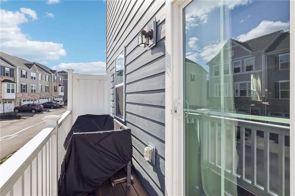 4300 Spruce Road Gibsonia, PA 15044 - Photo 44 of 48 a view of balcony and patio
