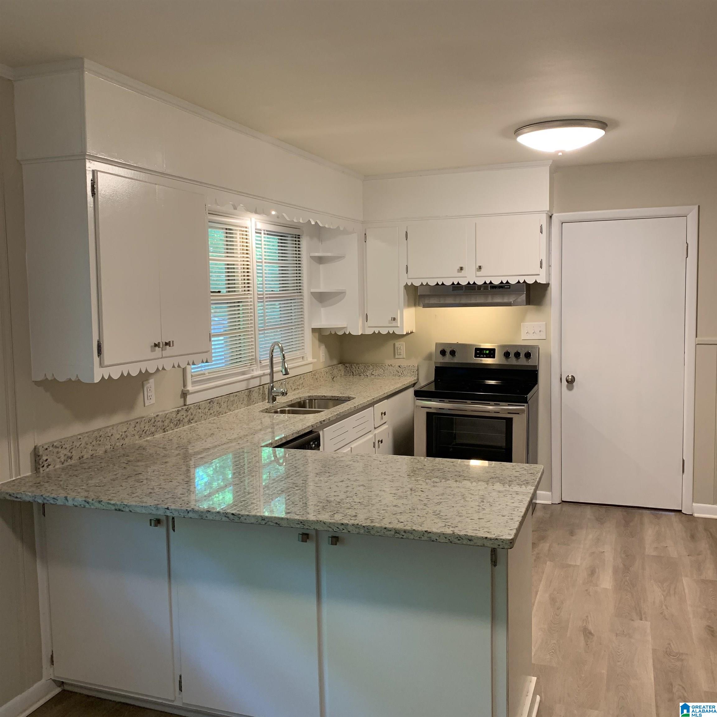 515 Portercrest Road Graysville, AL 35073 - Photo 8 of 23