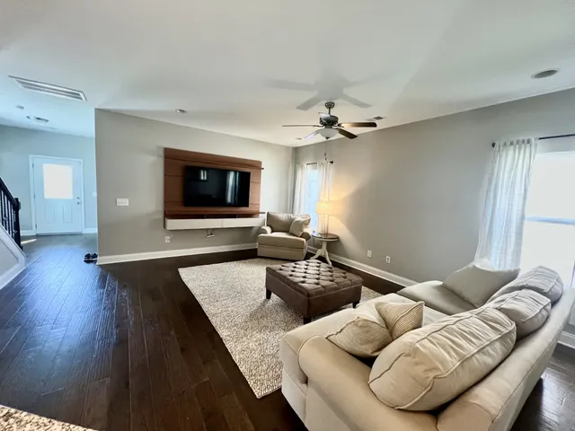 $2,400 | 319 Carellton Drive, Gallatin, TN 37066