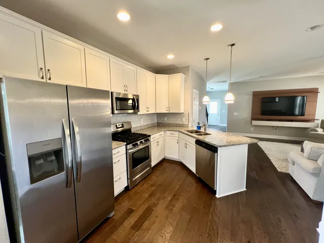 $2,400 | 319 Carellton Drive, Gallatin, TN 37066