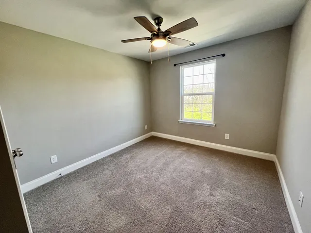 $2,400 | 319 Carellton Drive, Gallatin, TN 37066