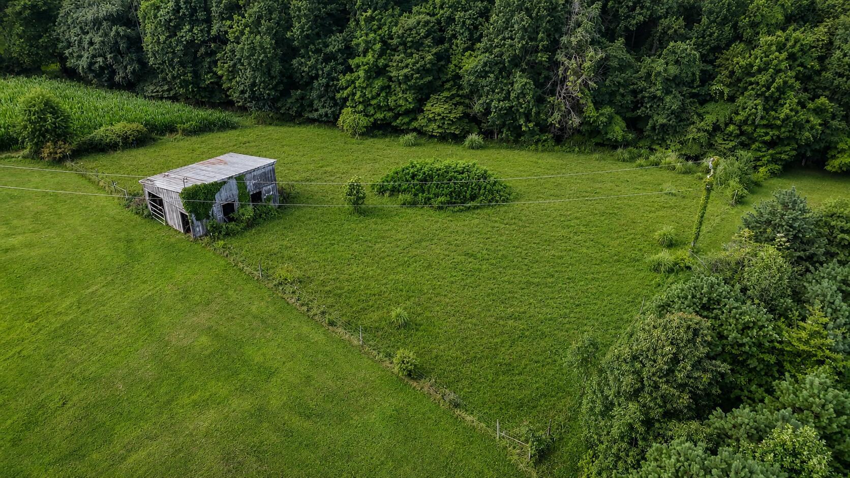 22540 Bunker Hill Road Sugar Grove, OH 43155 - Photo 75 of 79 Aerial of Farm Building