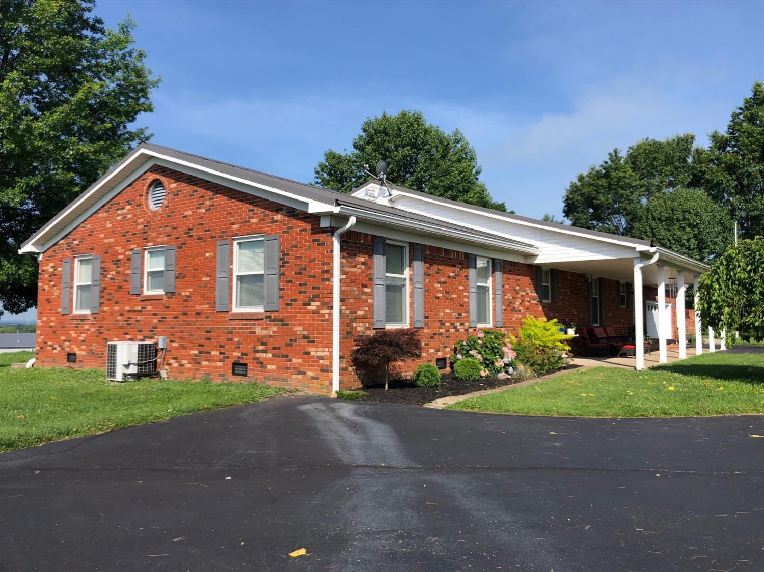 312 Pine Crest Road Lancaster, KY 40444 - Photo 5 of 6 Listing Photo