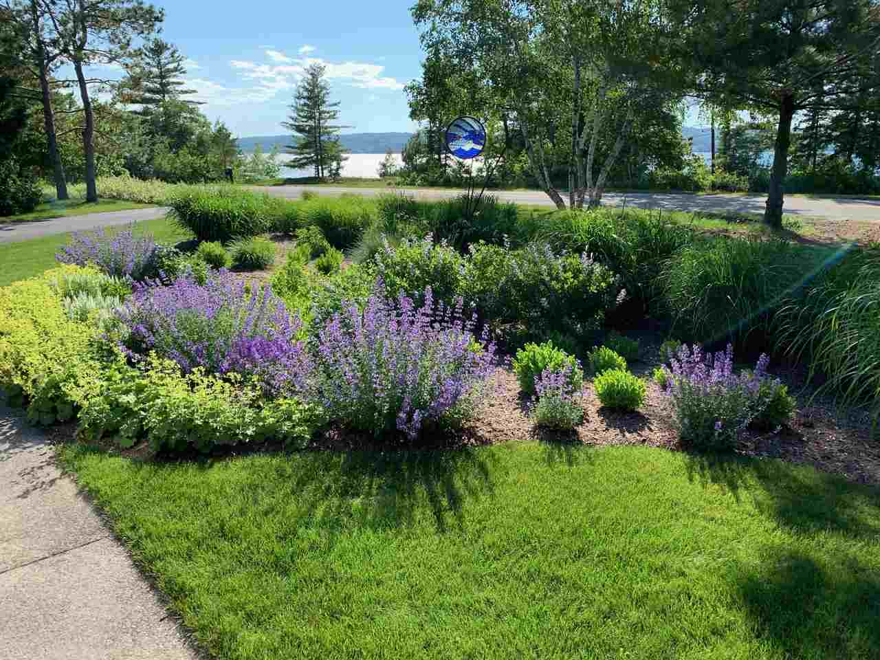 274 North Stony Point Road Suttons Bay, MI 49682 - Photo 4 of 54 1875338-3.JPG