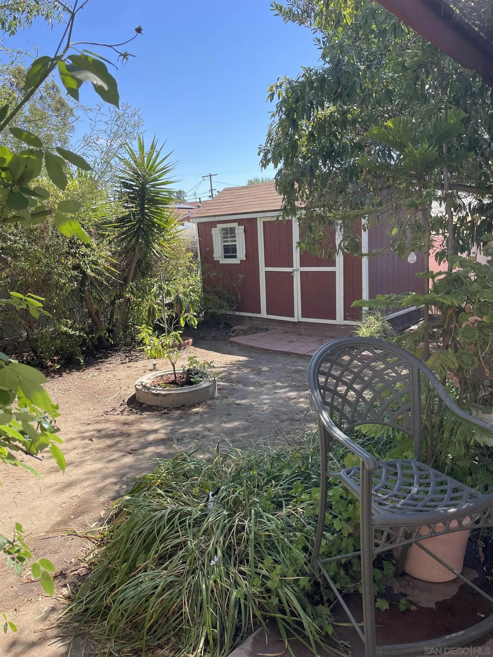 282 Blanchard Road El Cajon, CA 92020 - Photo 3 of 11 Gallery Image 3