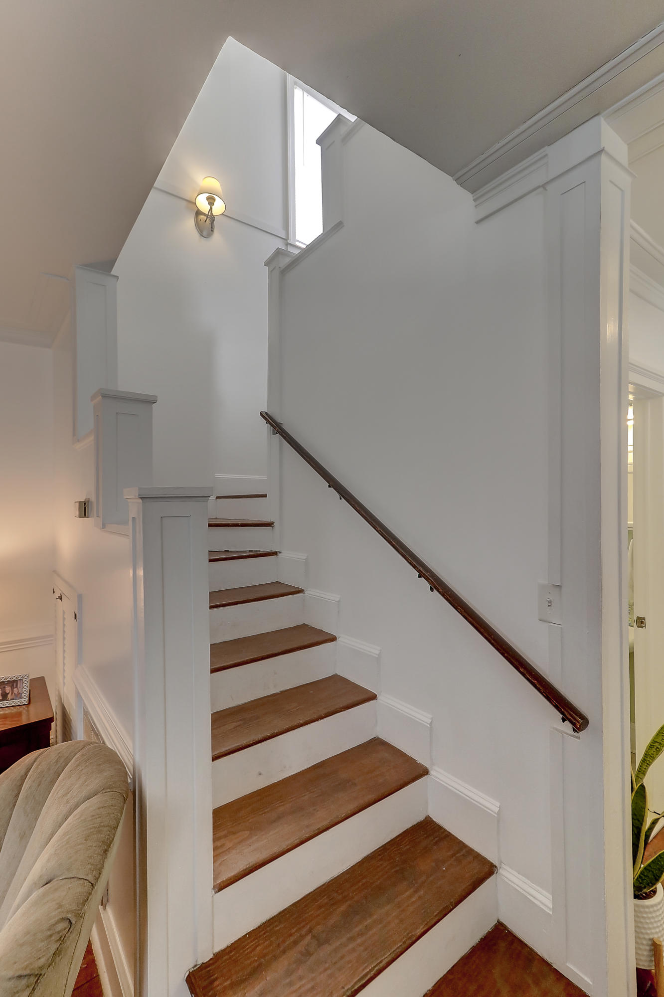 232 Rutledge Avenue Charleston, SC 29403 - Photo 14 of 36 Stairwell