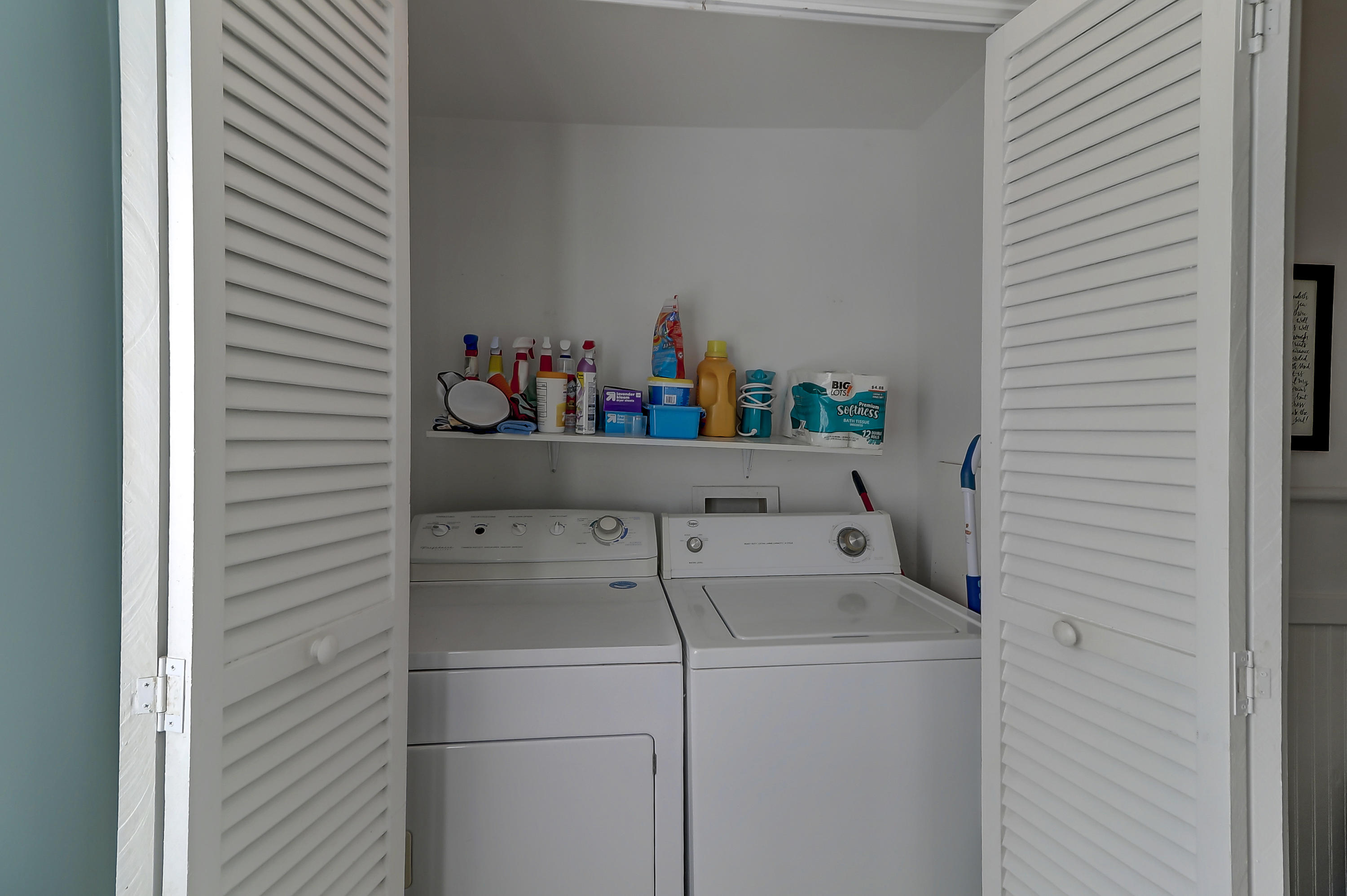 232 Rutledge Avenue Charleston, SC 29403 - Photo 23 of 36 Laundry Closet