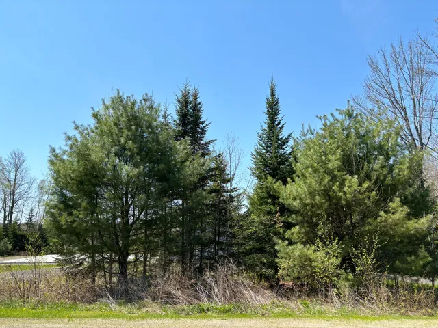 $179,900 | 22 Sawblade Road, South Thomaston, ME 04858