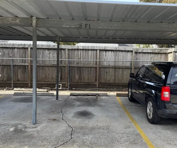 $1,100 | 9707 Richmond Avenue, Unit 14, Houston, TX 77063