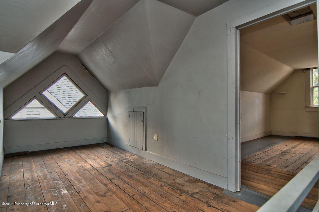 754 Green Ridge Street Scranton, PA 18509 - Photo 71 of 77