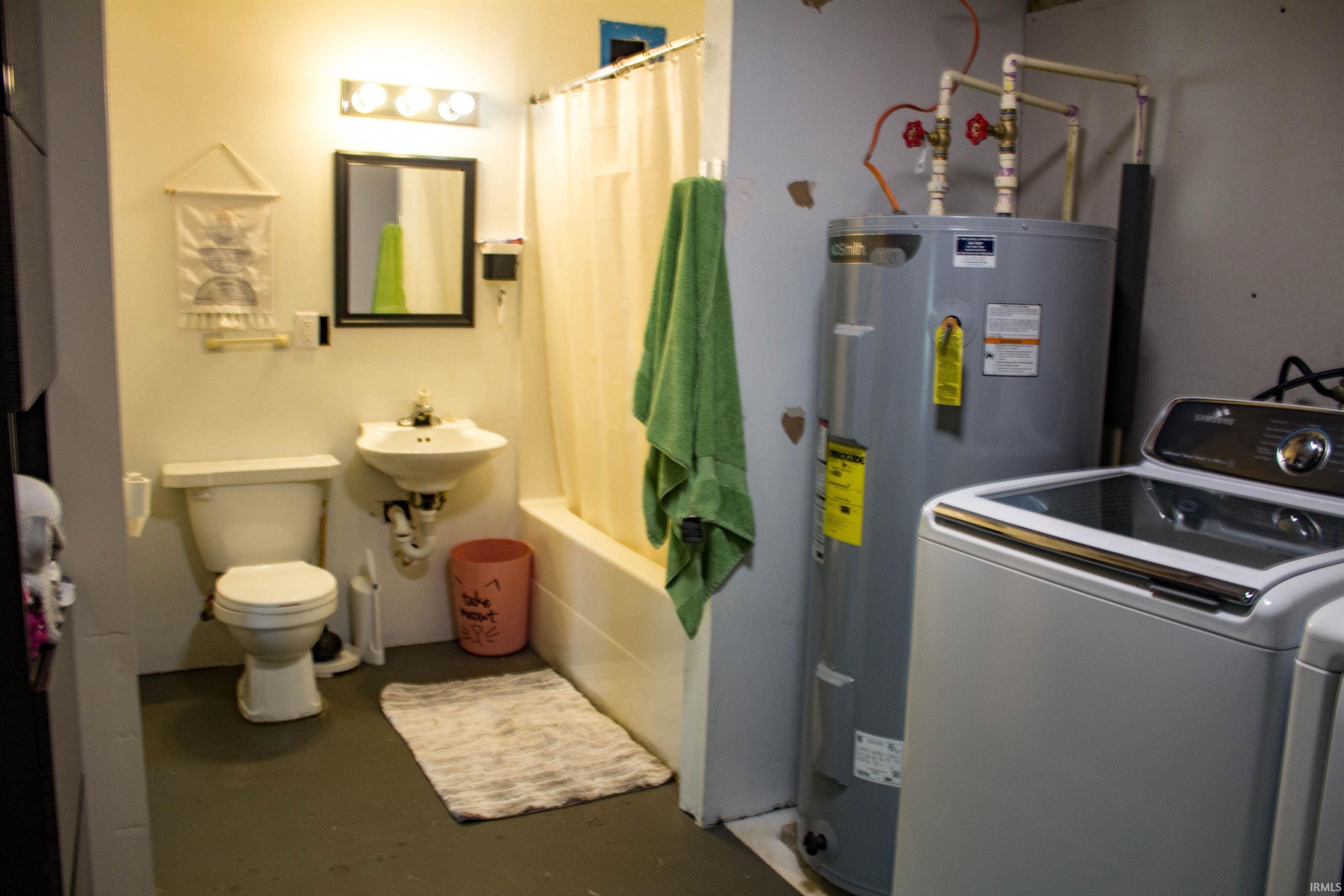 809 East Walnut Street Akron, IN 46910 - Photo 4 of 16 Gallery Image 4