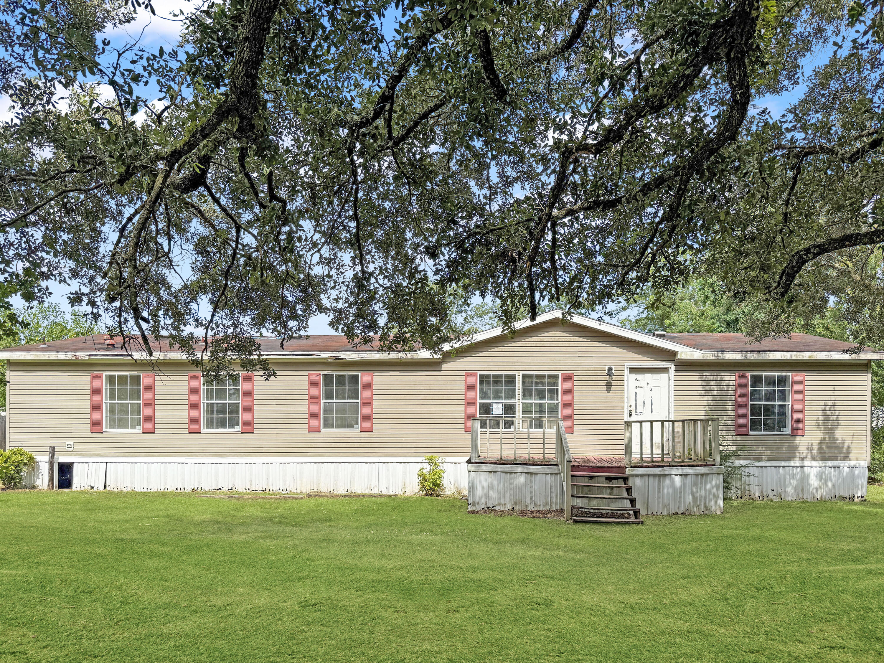 1894 West Kingsfield Road Cantonment, FL 32533 - Photo 2 of 34 Front MLS