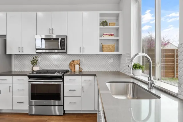 $4,000 | 3600 Clary Way, Austin, TX 78723