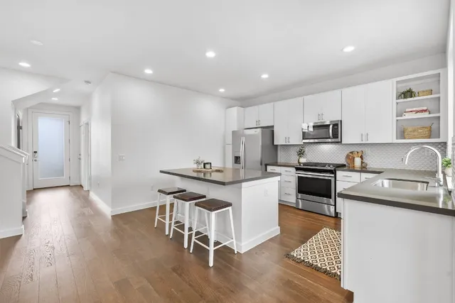 $4,000 | 3600 Clary Way, Austin, TX 78723