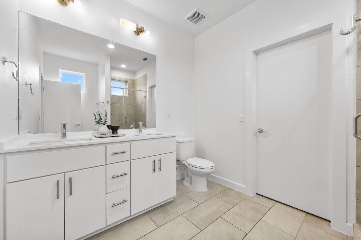 3600 Clary Way Austin, TX 78723 - Photo 17 of 26