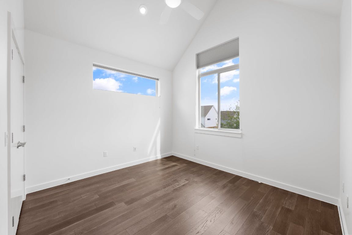 3600 Clary Way Austin, TX 78723 - Photo 23 of 26